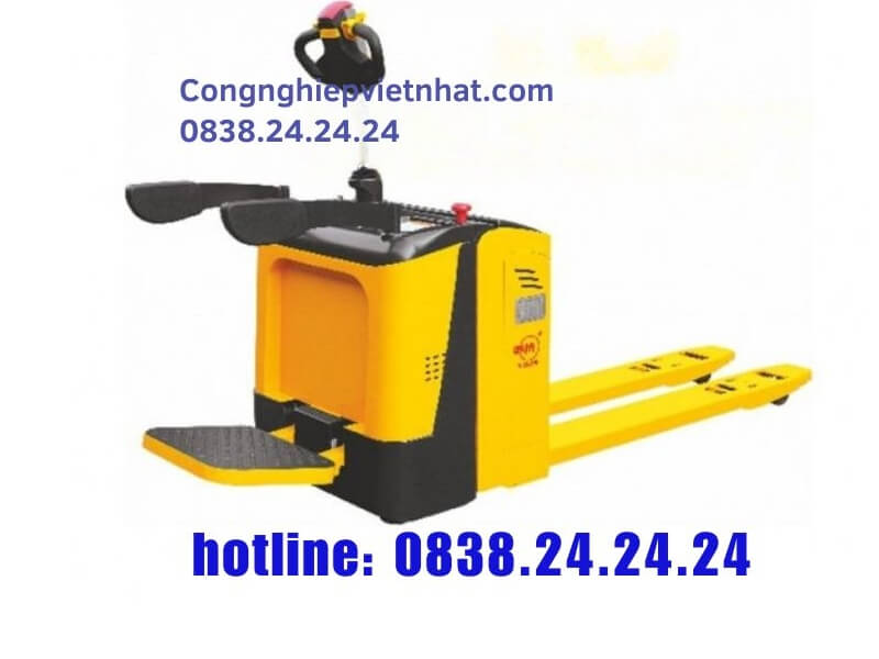 Sử dụng xe nâng điện thấp hiệu quả và cách hạn chế sự cố 4 xe nang dien thap Cong nghiep viet nhat