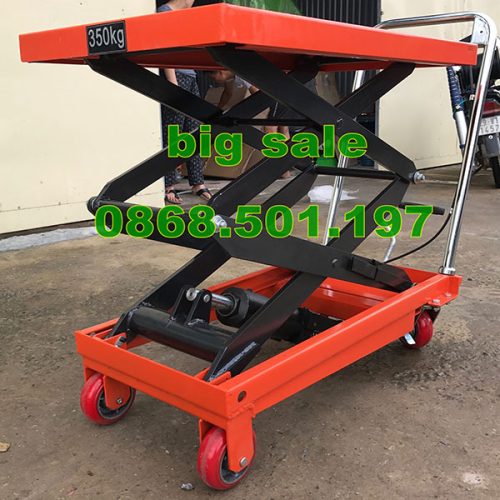 xe nâng mặt bàn 500kg