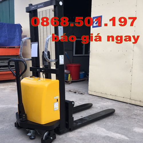Xe nâng bán tự động 1.5 tấn 2 tấn