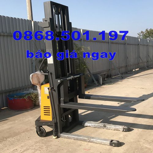 xe nâng bán tự động 1.5 tấn
