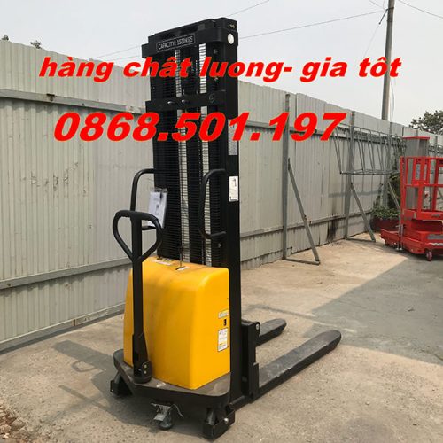 xe nâng điện bán tự động 1,5 tấn