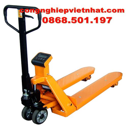xe nâng tay gắn cân điện tử