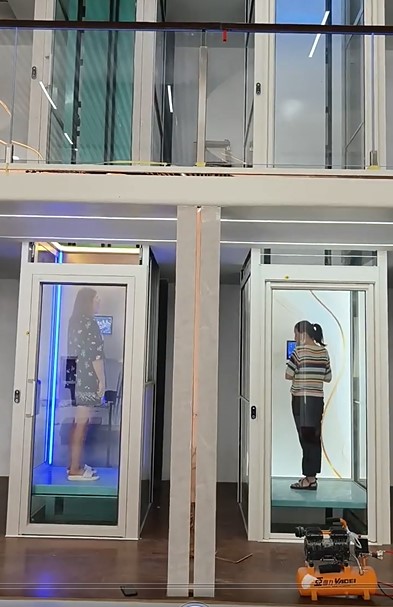 Thang nâng người mini