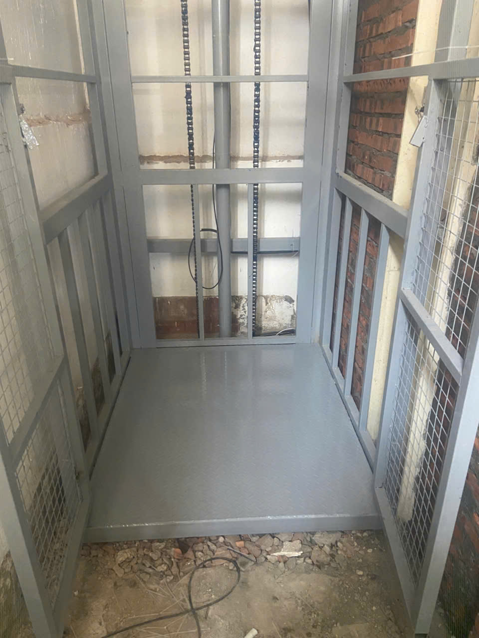 Thang Nâng Hàng 250kg 1 z6451562342945 61fe6940c56813ed60e88d7c289df816